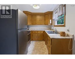 40 Charles Street, Amherst, NS B4H3P8 Photo 8