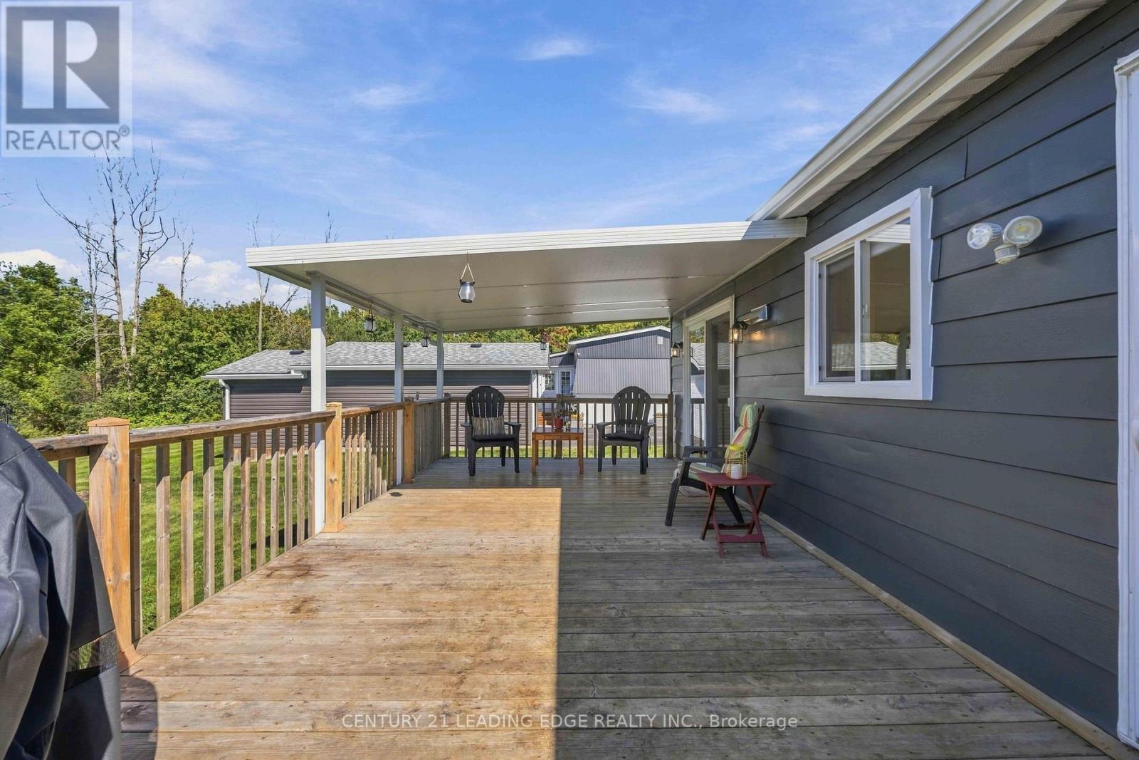 10 HUMMINGBIRD CIRCLE - 18