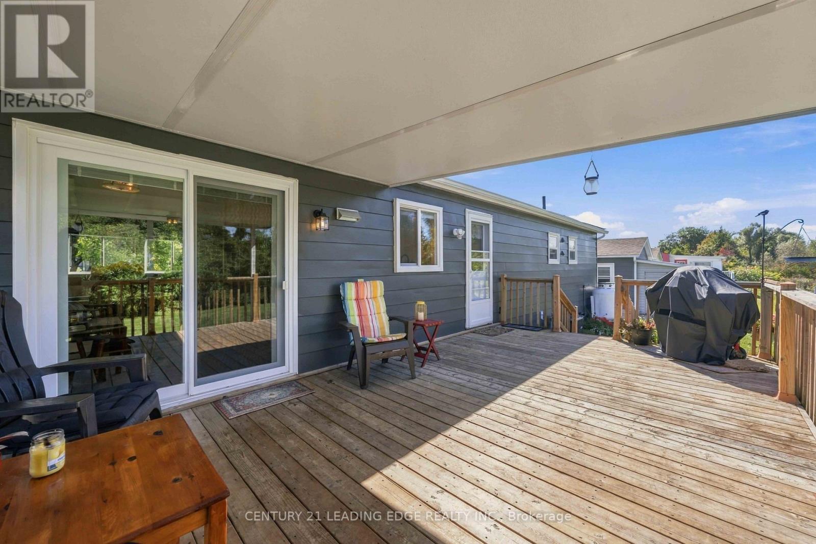 10 HUMMINGBIRD CIRCLE - 19