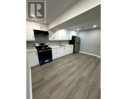 52 Herefordshire Crescent, Newmarket, ON L9N0B7 Photo 9
