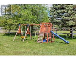 2076 15th Side Road, New Tecumseth, ON L0G1W0 Photo 46