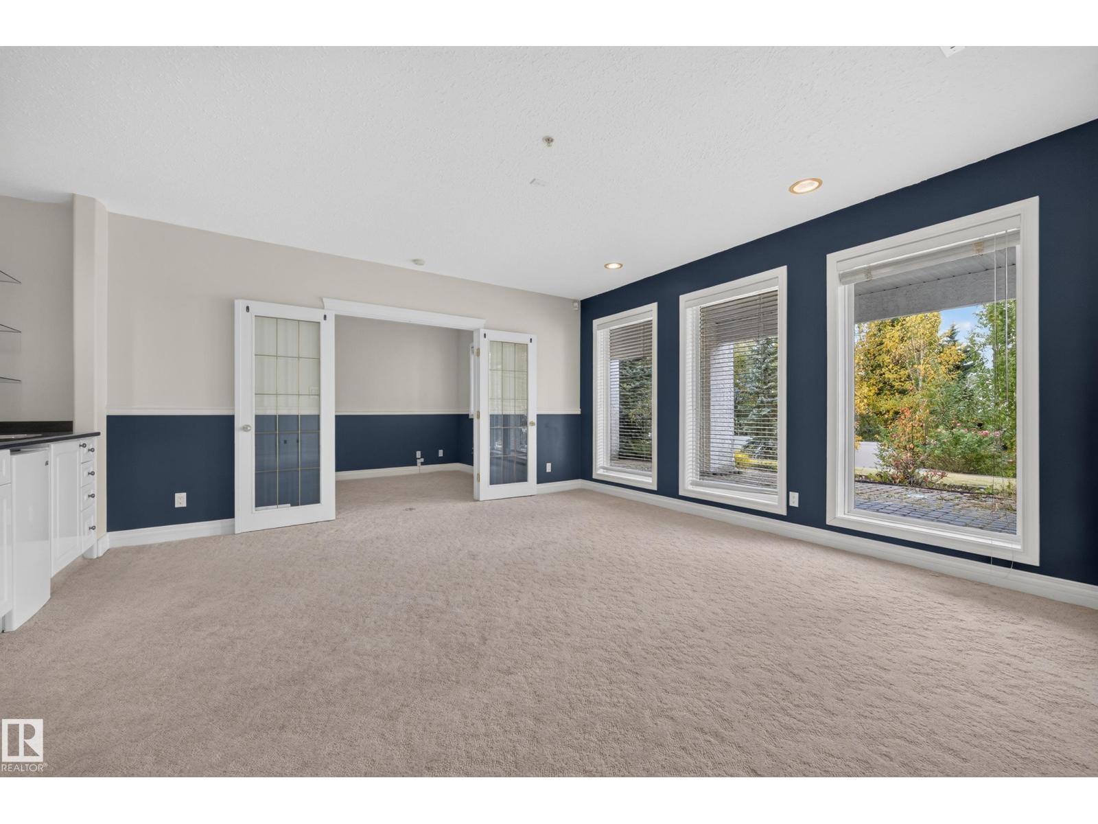 #135 52304 RGE ROAD 233 - 43