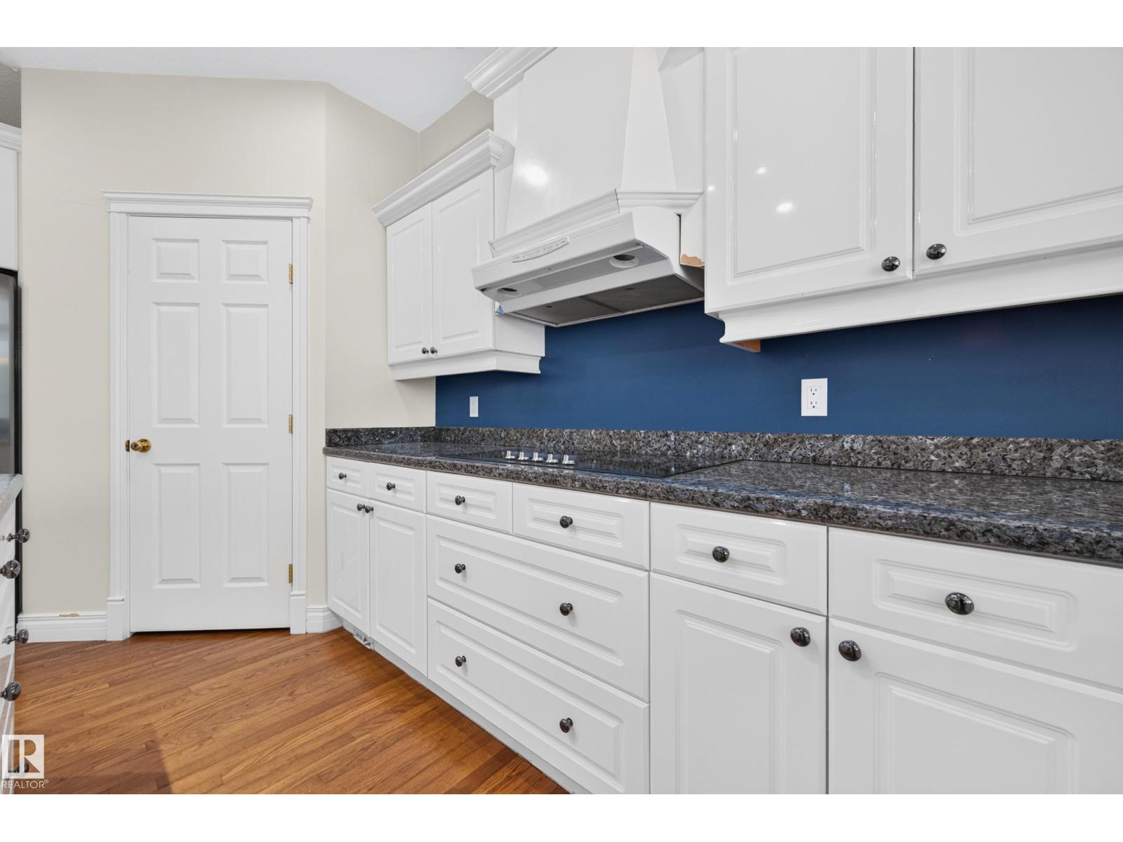 #135 52304 RGE ROAD 233 - 19