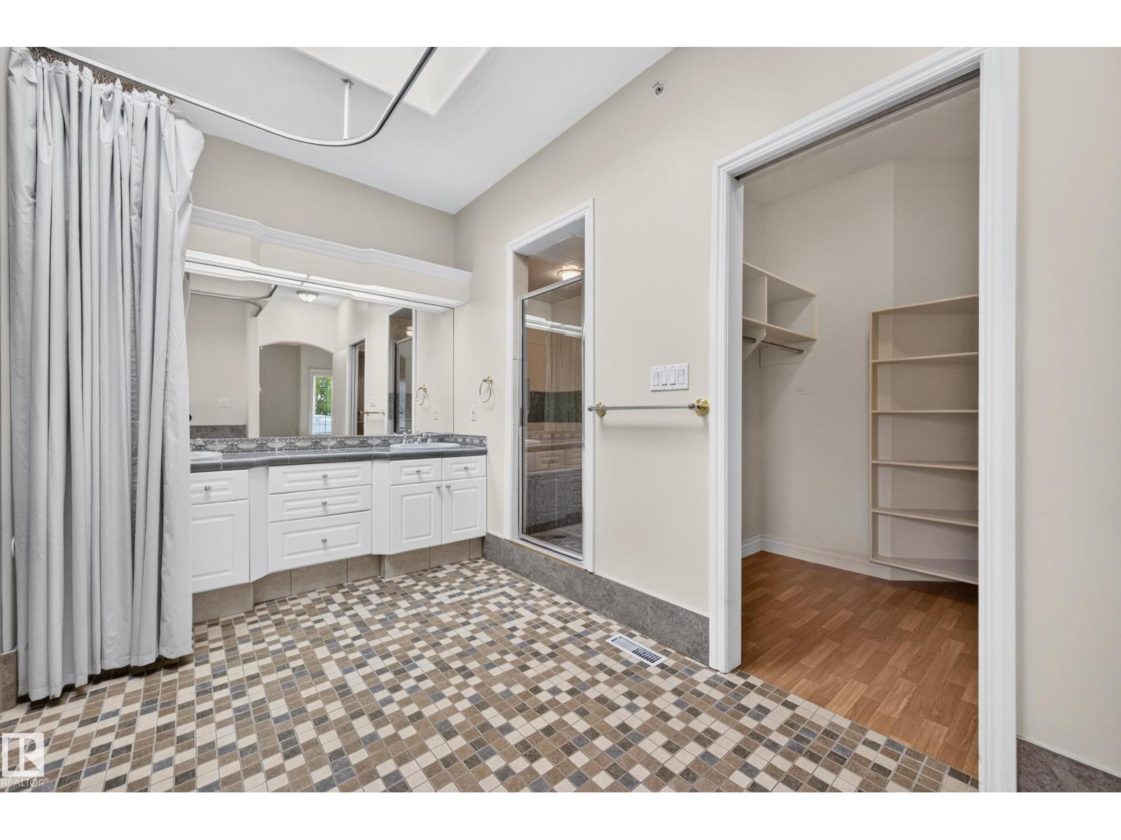 #135 52304 RGE ROAD 233 - 28