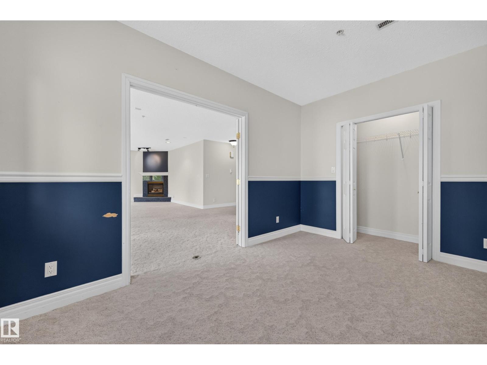 #135 52304 RGE ROAD 233 - 48