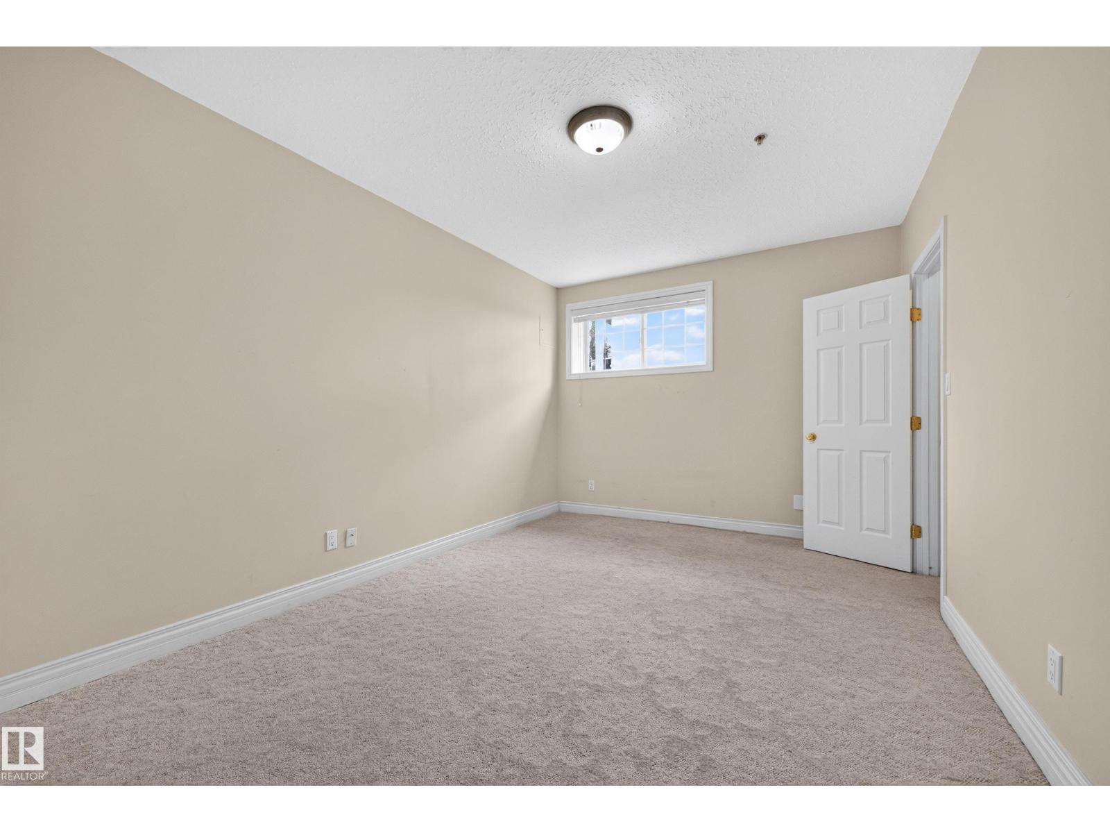 #135 52304 RGE ROAD 233 - 50