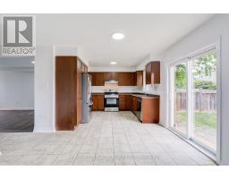 7 Empire Drive, Barrie, ON L4N0Y9 Photo 8