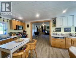 6572 Wutke Road, 100 Mile House, BC V0K2E2 Photo 16