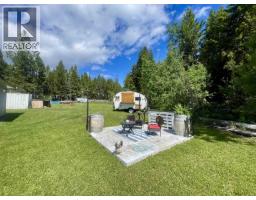 6572 Wutke Road, 100 Mile House, BC V0K2E2 Photo 11