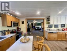 6572 Wutke Road, 100 Mile House, BC V0K2E2 Photo 15