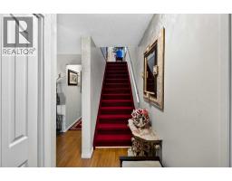 4726 44 Avenue NE - photo 6