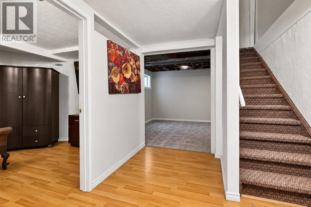 4726 44 Avenue NE - Image 31