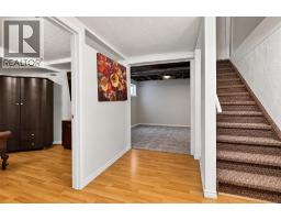4726 44 Avenue NE - photo 31