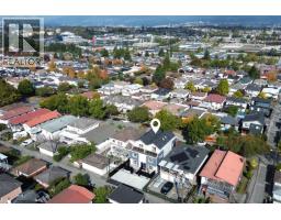 4 3268 E 18 Avenue, Vancouver, BC V5M2R7 Photo 34