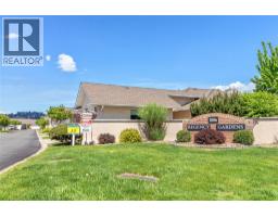 1886 Parkview Crescent Unit# 3, Kelowna, BC V1X7G6 Photo 41