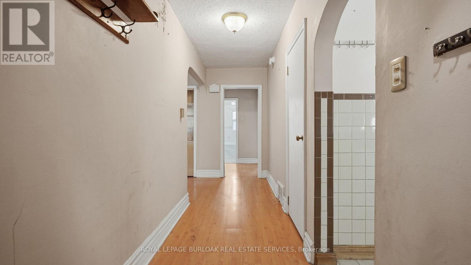 57 Lambton Avenue, Toronto, ON photo 5