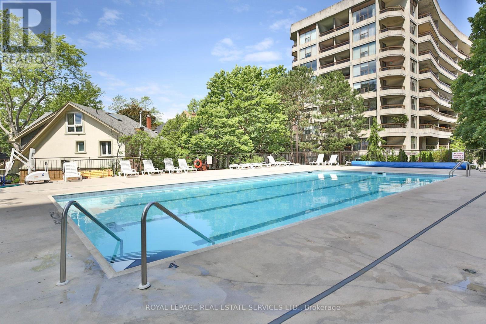 #202 80 QUEBEC AVENUE - Image 30