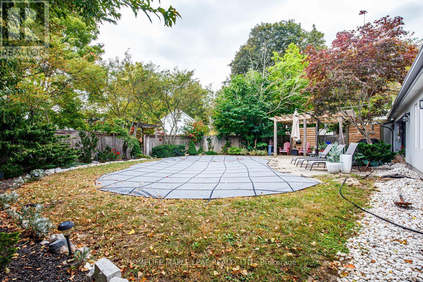 12 Adamson Street North, Halton Hills, ON photo 34
