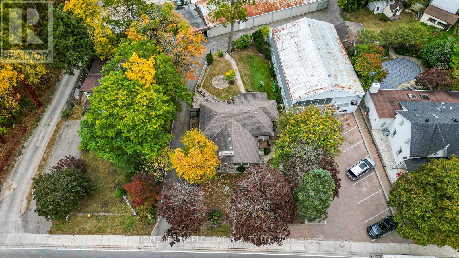 18 Adamson Street South, Halton Hills, ON photo 26