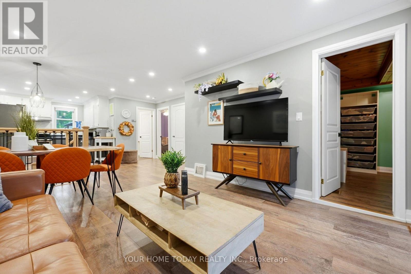 1 OSTRANDER BOULEVARD - Image 10