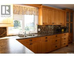 102 4th Avenue E, Blaine Lake, SK S0J0J0 Photo 17