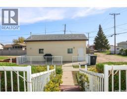 102 4th Avenue E, Blaine Lake, SK S0J0J0 Photo 36