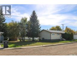 Bedroom - 102 4th Avenue E, Blaine Lake, SK S0J0J0 Photo 6
