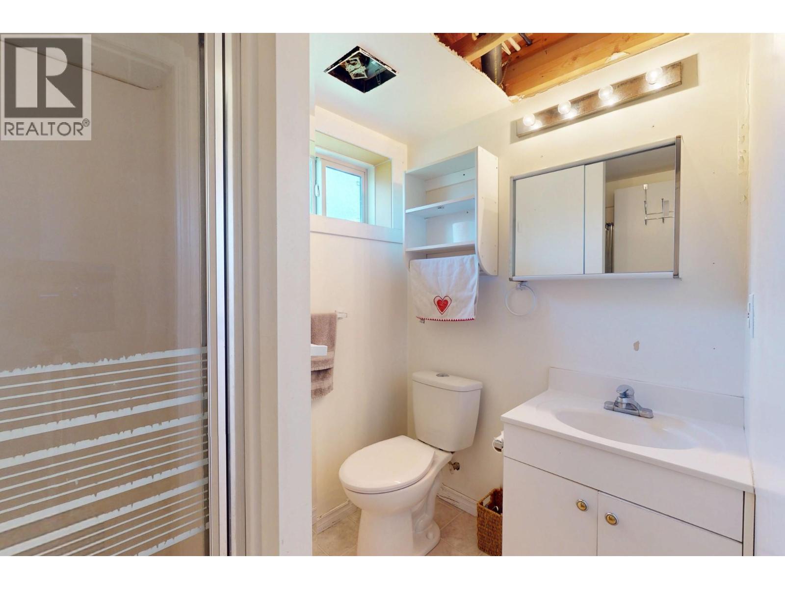 620 Ziprick Road, Kelowna