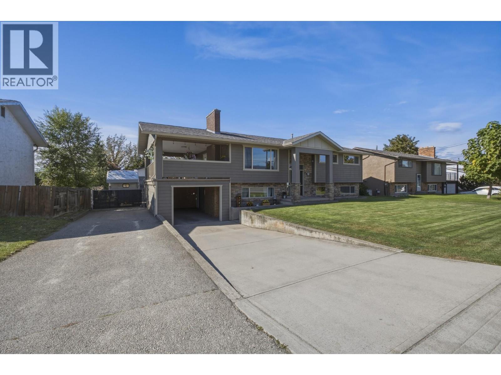 620 Ziprick Road, Kelowna
