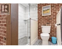 2071 Abbott Street, Kelowna, BC V1Y1C5 Photo 35