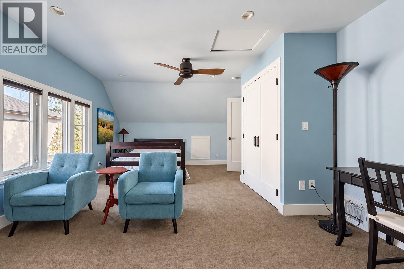  2071 Abbott Street, Kelowna