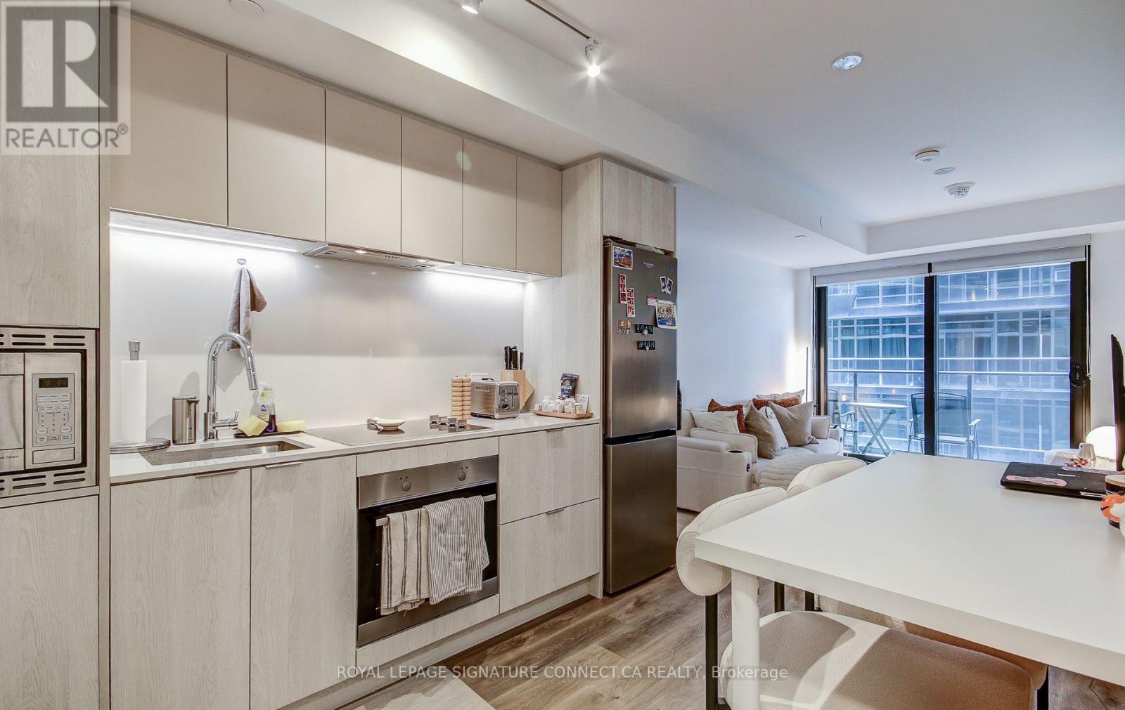 #1017 1 JARVIS STREET - 12