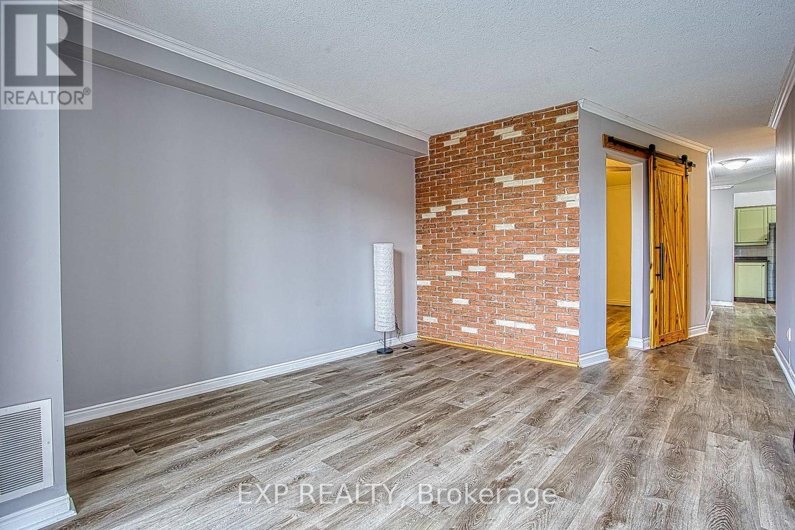 502- 17 King Street East, Hamilton, ON photo 19