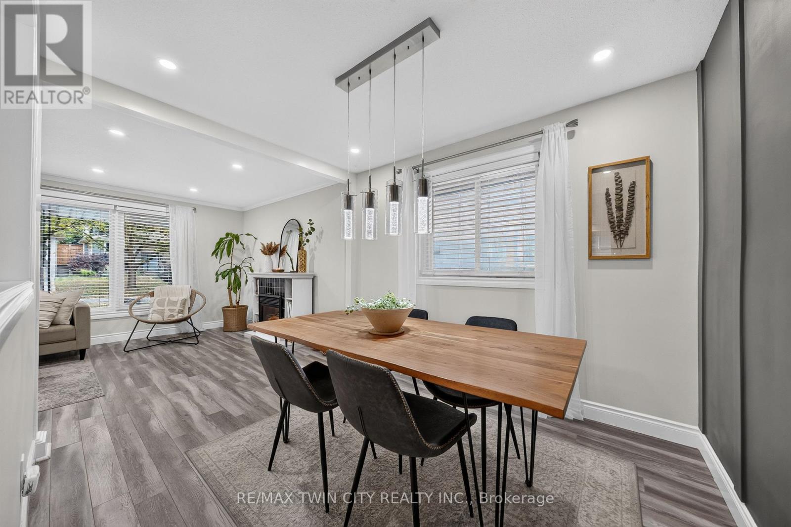150 Coach Hill Drive, Kitchener, ON photo 13