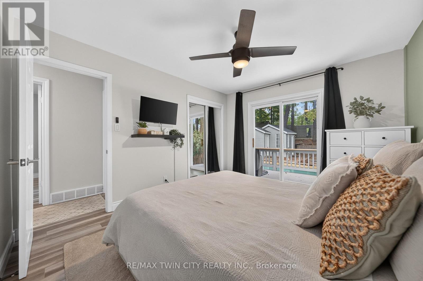 150 Coach Hill Drive, Kitchener, ON photo 22