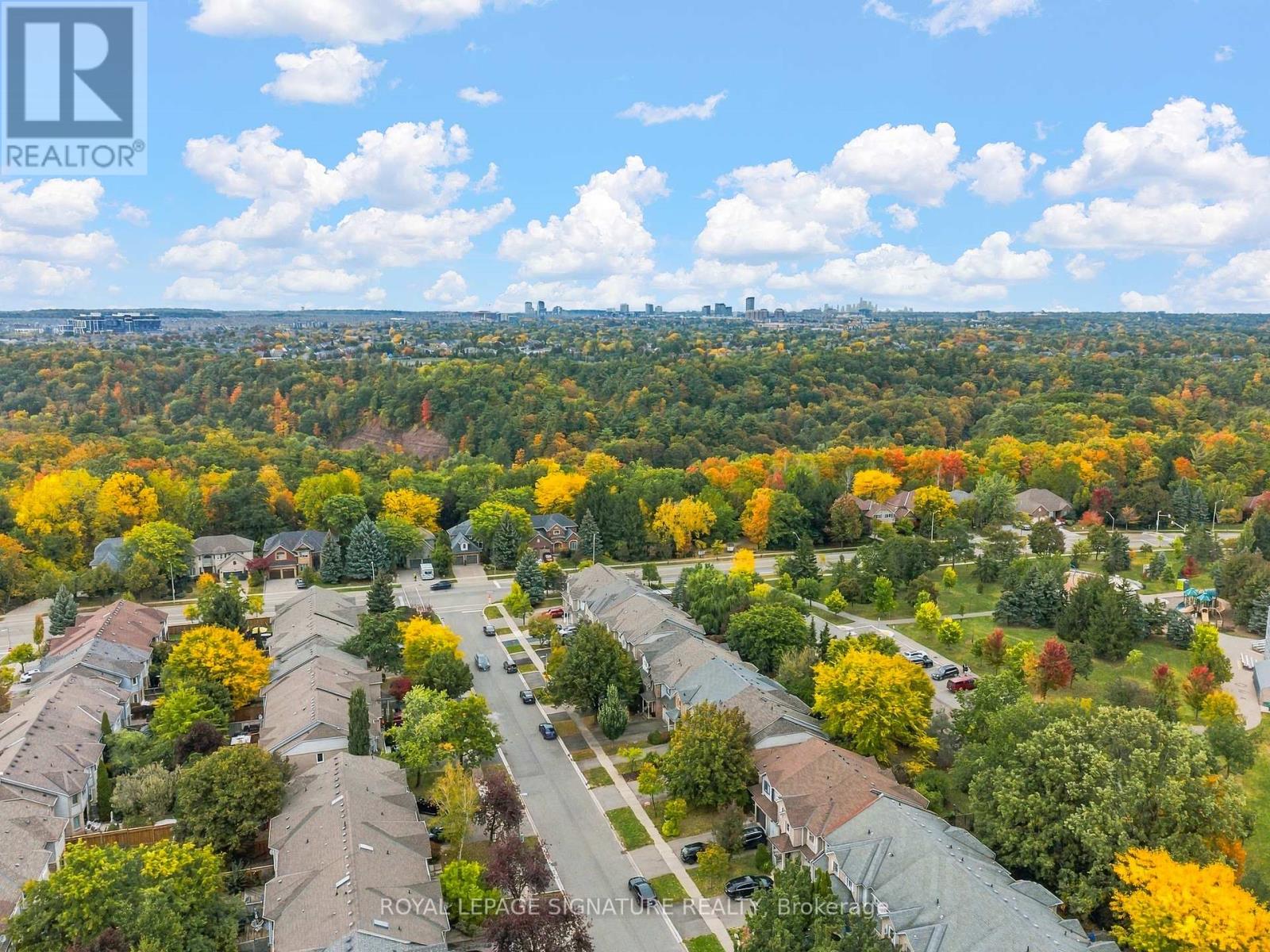 1152 WESTVIEW TERRACE - Image 27
