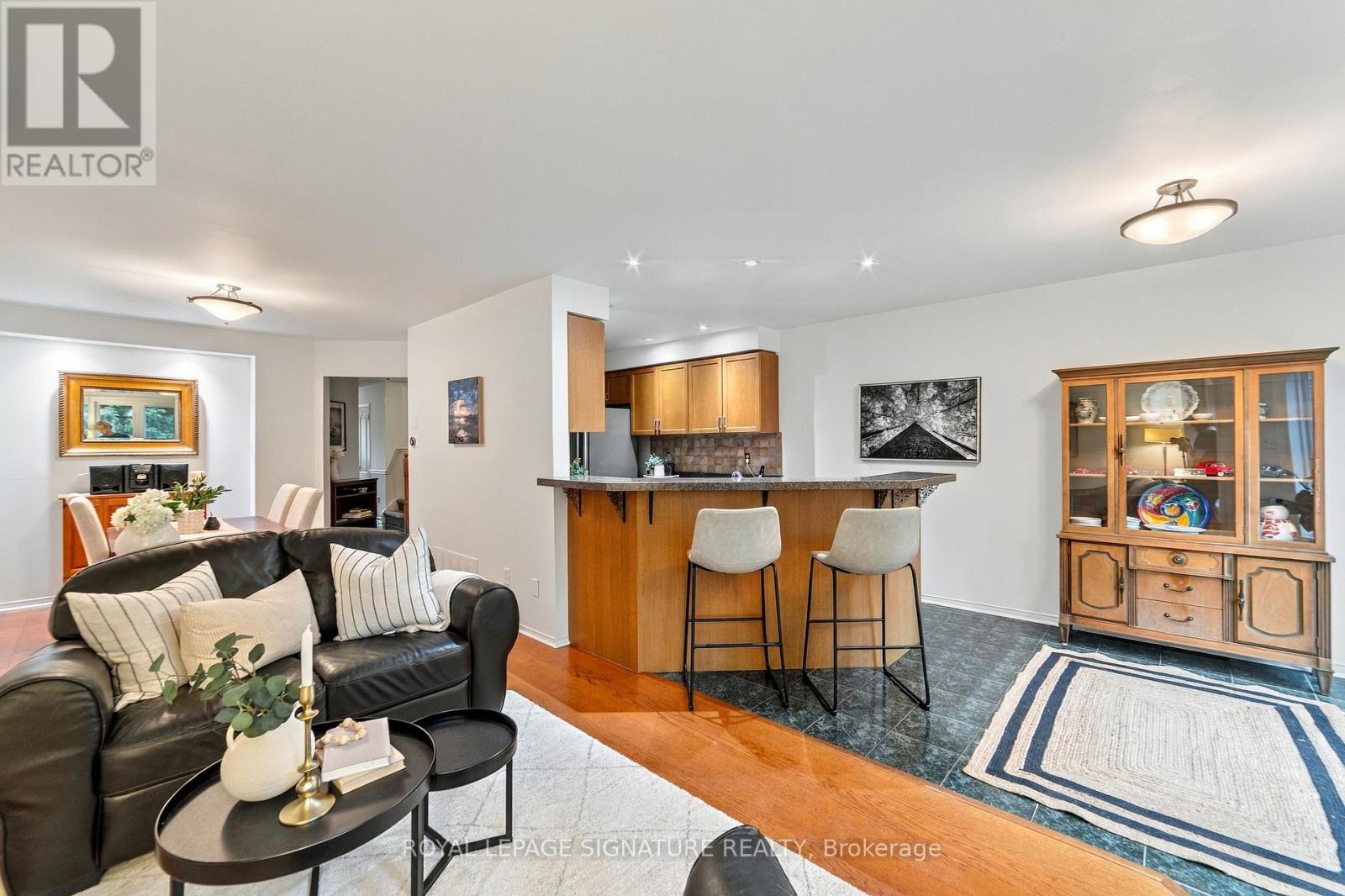 1152 WESTVIEW TERRACE - Image 7