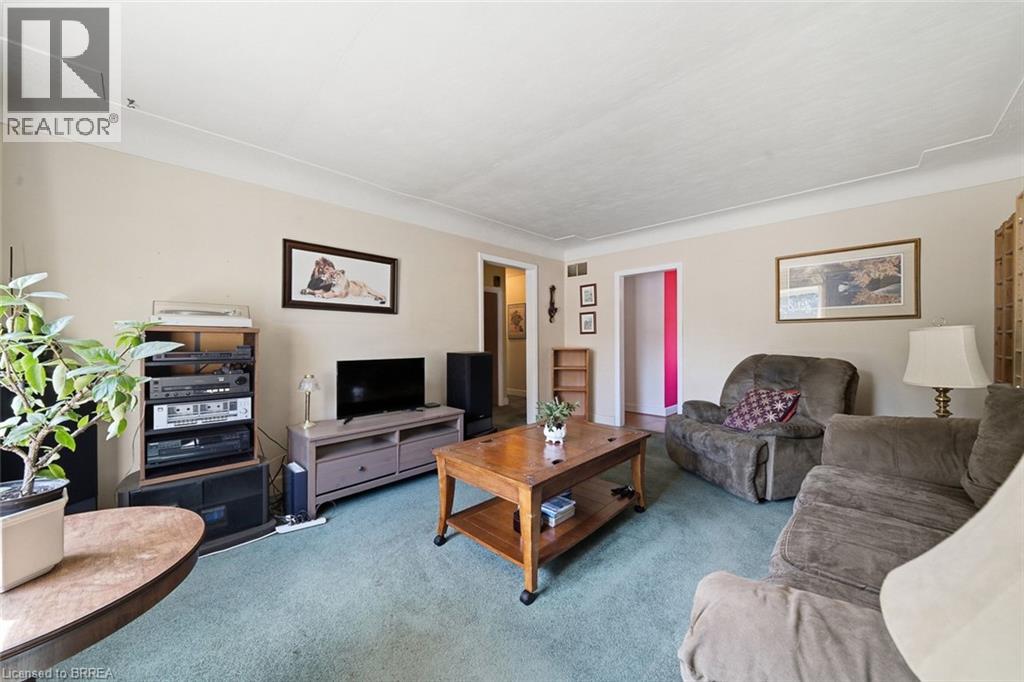 138 WEST 23RD Street, Hamilton — photo 11