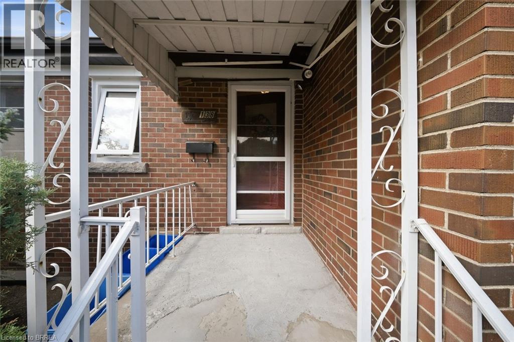 138 WEST 23RD Street, Hamilton — photo 4