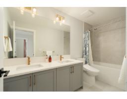 2878 203 Street, Langley, BC V2Z0B4 Photo 27