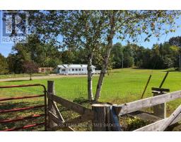 2180-2186 Hwy 141, Muskoka Lakes, ON P0B1L0 Photo 21