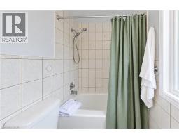 104 Deerwood Crescent, Kitchener, ON N2N1R3 Photo 26