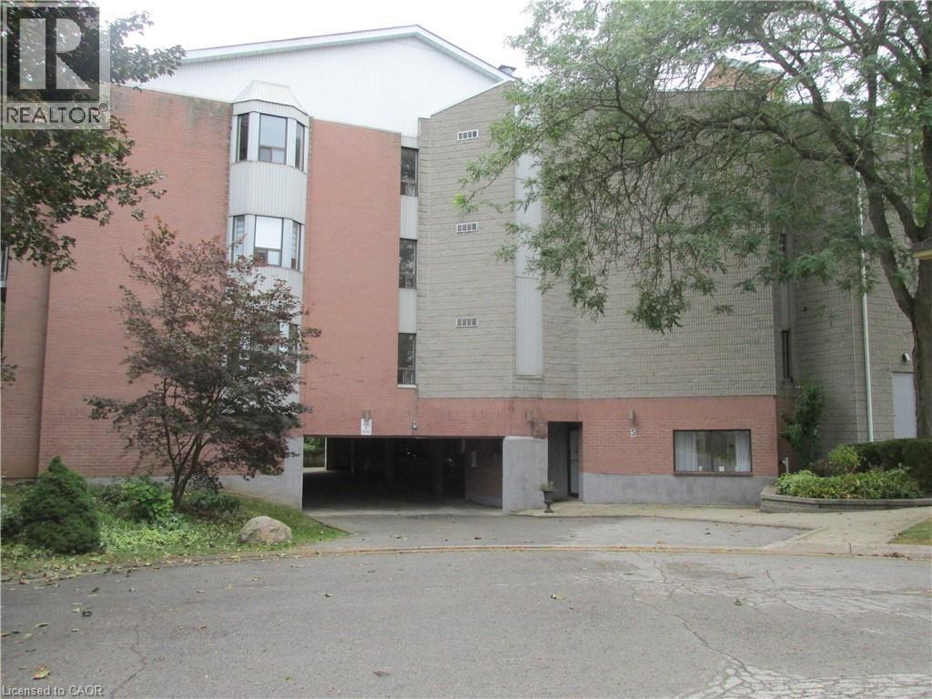 5 NIAGARA Street Unit# 203, Grimsby