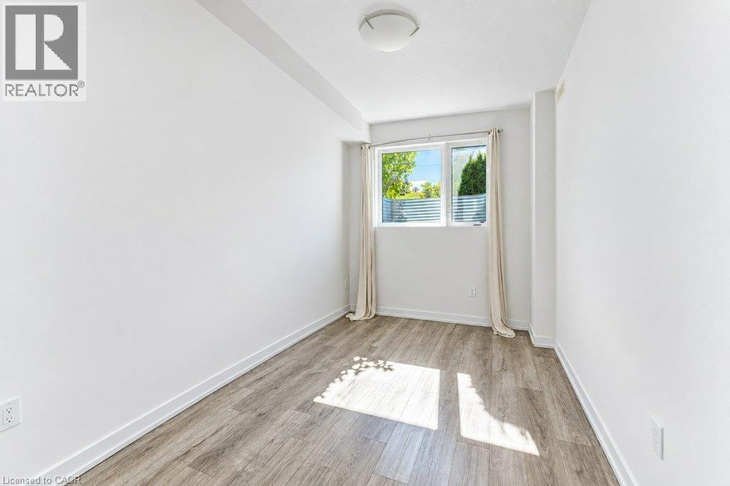 10 Palace Street — photo 25