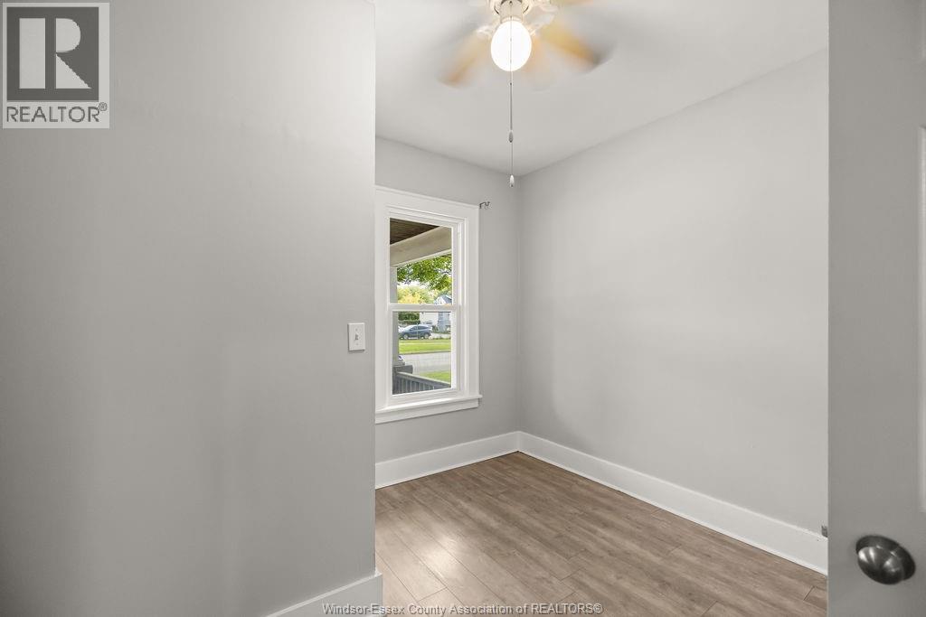 1539 HOWARD, Windsor — photo 7