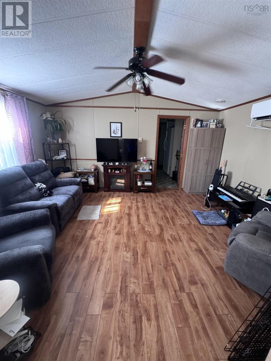 47 Earlton Avenue - Image 6