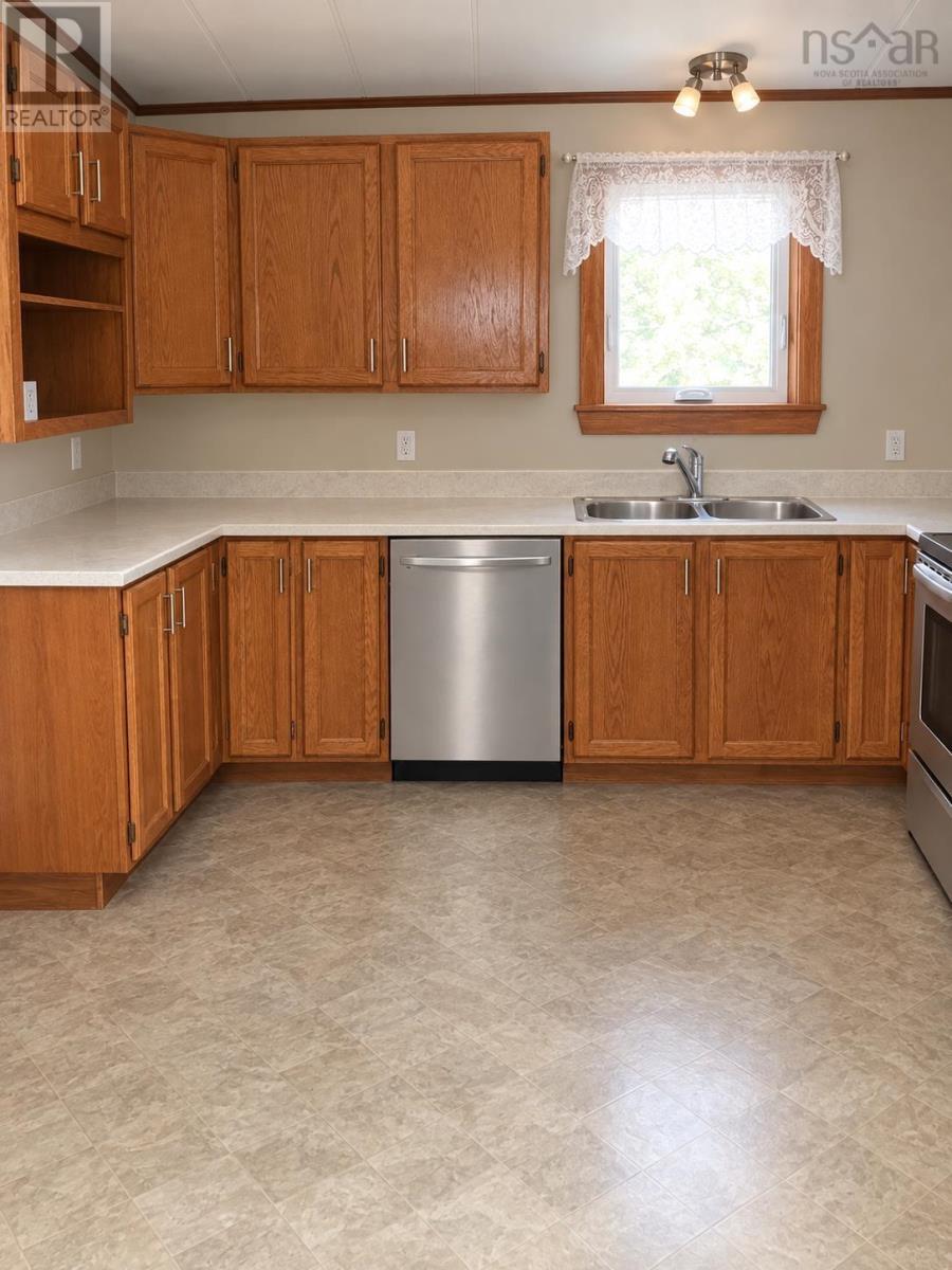 47 Earlton Avenue - Image 7