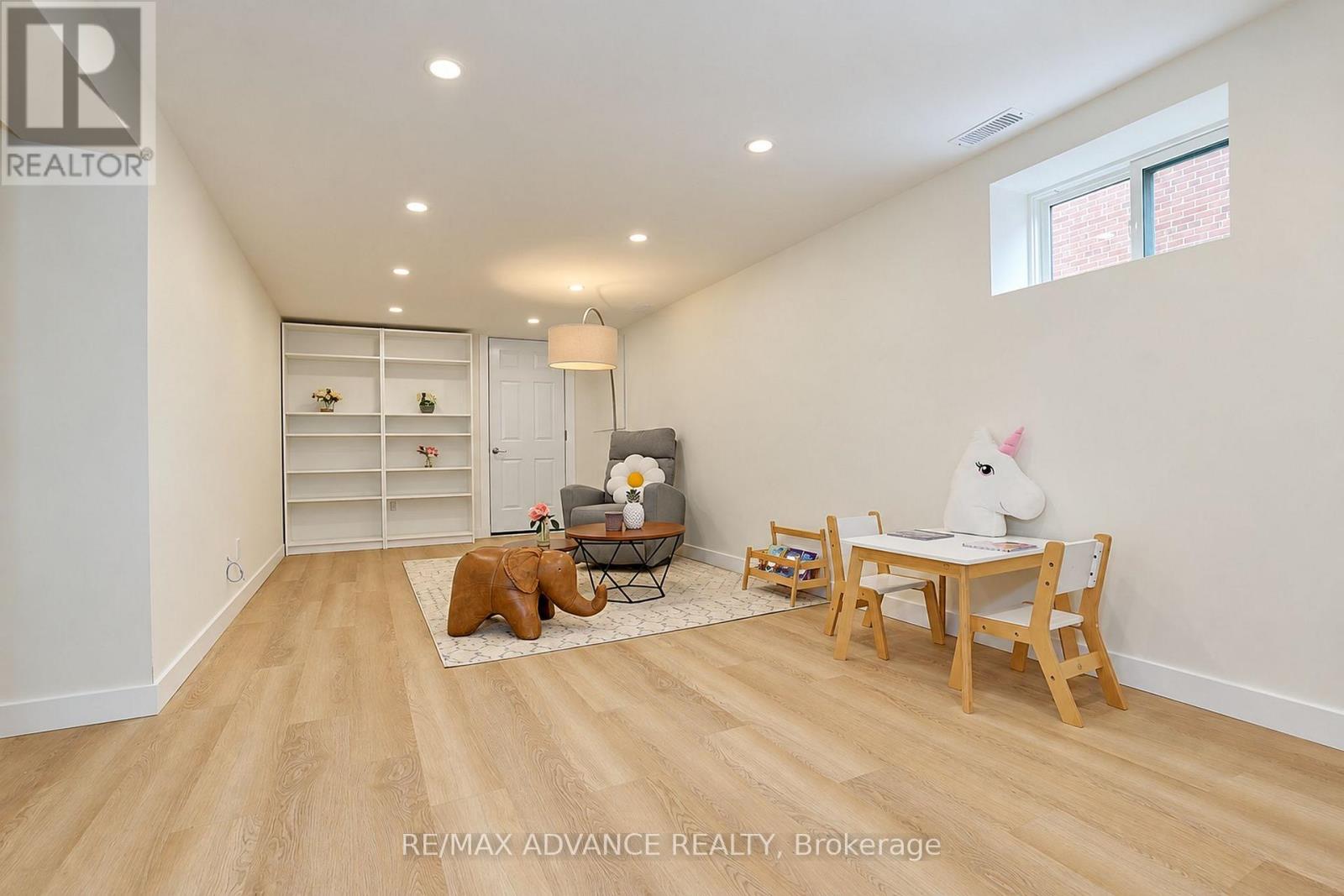 39 JANET BOULEVARD - Image 36