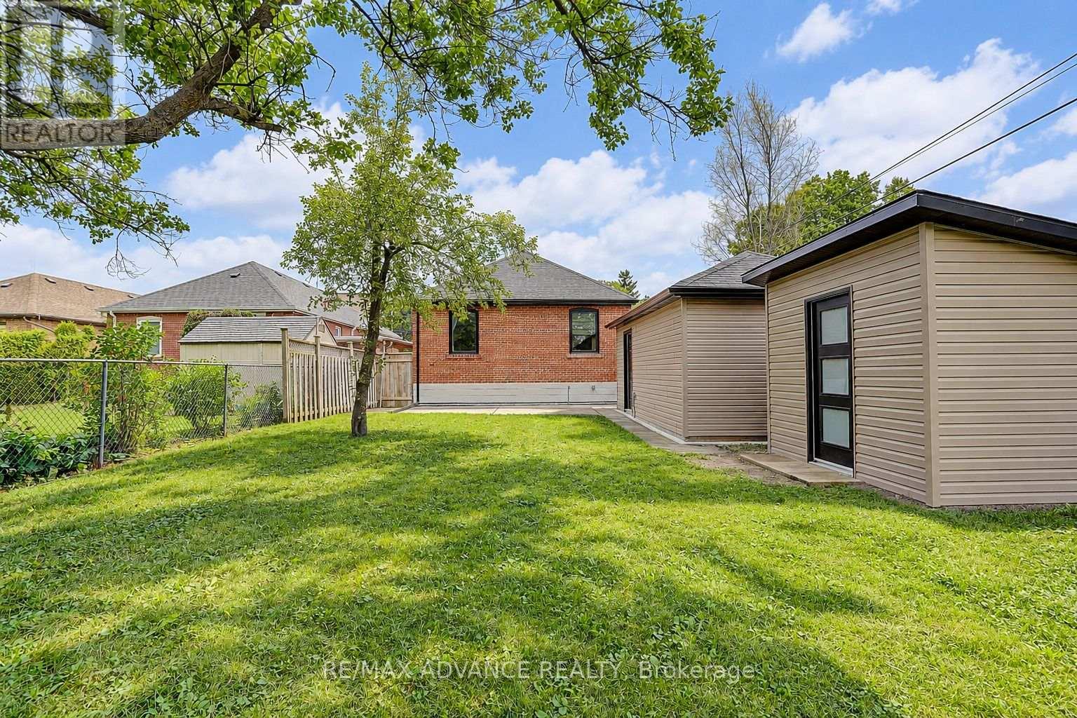 39 JANET BOULEVARD - Image 44