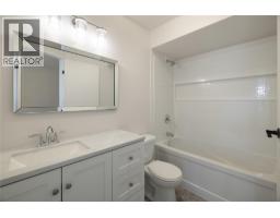 3140 Wilson Street Unit# 916, Penticton, BC V2A7K4 Photo 13